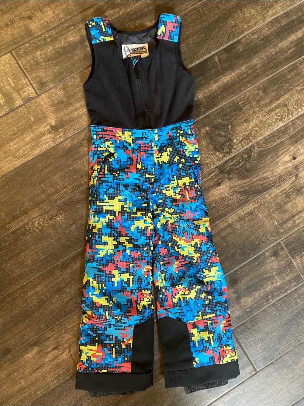 Spyder | Kids Pixel “Expedition” Ski/Snow/Snowboard Bibs (size 7Y)